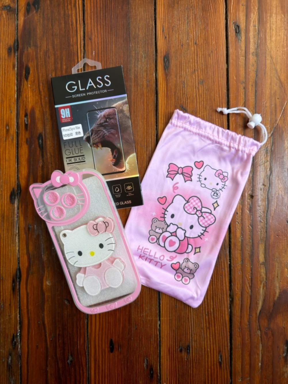 NEW Hello Kitty iPhone 15 ProMax 6.7” mirror case, screen protector & carry bag